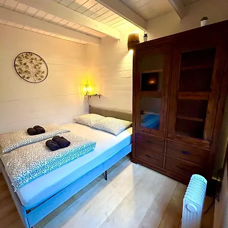 Chalé New Cozy And Private Garden With Sauna And Outdoor Bath Near Amsterdam Vijfhuizen