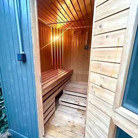New Cozy And Private Garden With Sauna And Outdoor Bath Near Amsterdam * Vijfhuizen