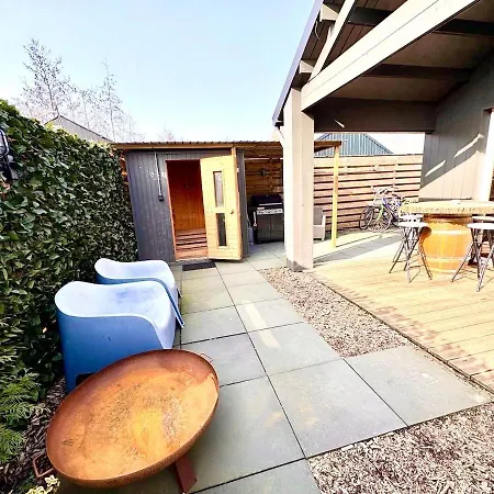 Chalet New Cozy And Private Garden With Sauna And Outdoor Bath Near Amsterdam Vijfhuizen