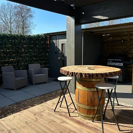 Chalet Cozy Wellness And Private Garden With Jacuzzi Sauna And Outdoor Bath Between Amsterdam Haarlem And Schiphol Airport *