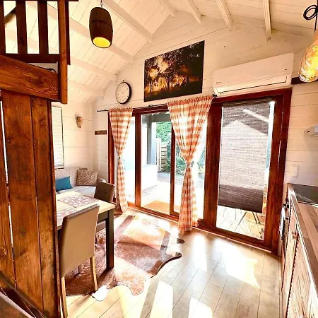 Chalet Cozy Wellness And Private Garden With Jacuzzi Sauna And Outdoor Bath Between Amsterdam Haarlem And Schiphol Airport Vijfhuizen