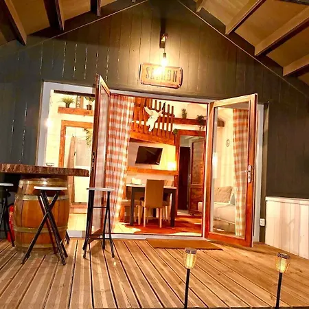 Chalet Cozy Wellness And Private Garden With Jacuzzi Sauna And Outdoor Bath Between Amsterdam Haarlem And Schiphol Airport Vijfhuizen