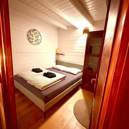 Cozy Wellness And Private Garden With Jacuzzi Sauna And Outdoor Bath Between Amsterdam Haarlem And Schiphol Airport Chalet